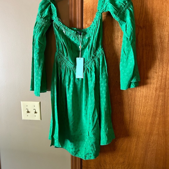 NEW PRICE Expensive brand bargain price don’t pass and be sorry later. Sh200 - Picture 2 of 3